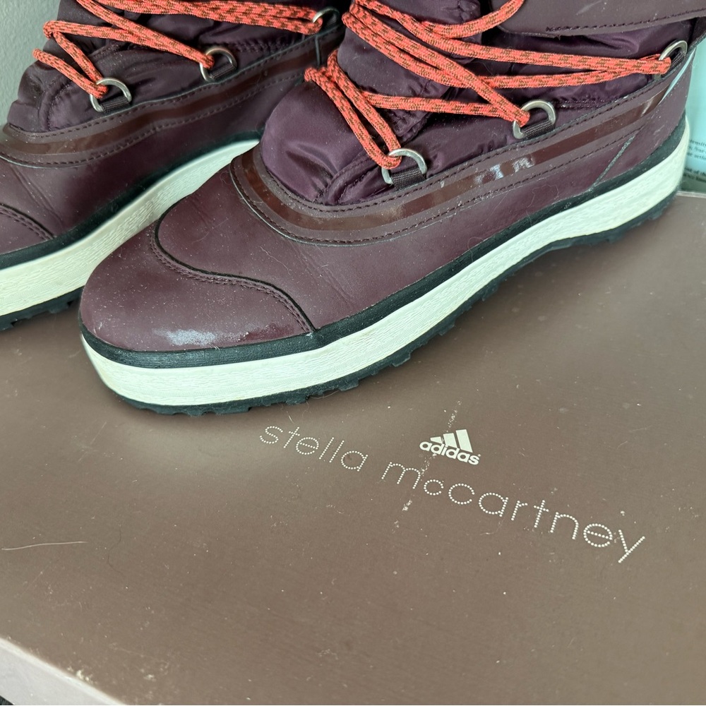 Adidas by Stella McCartney Burgundy Winter Boots - Picture 6 of 9